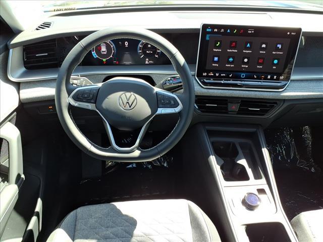 new 2026 Volkswagen Tiguan car, priced at $31,992