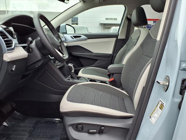 new 2025 Volkswagen Taos car, priced at $32,138