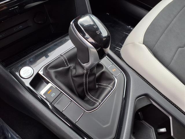 new 2025 Volkswagen Taos car, priced at $32,138