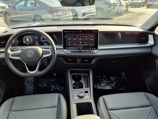 new 2025 Volkswagen Tiguan car, priced at $36,015