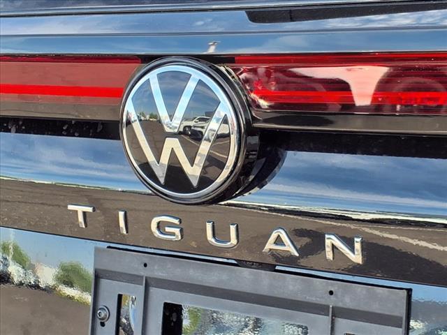 new 2025 Volkswagen Tiguan car, priced at $34,515