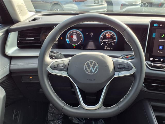 new 2025 Volkswagen Tiguan car, priced at $36,015