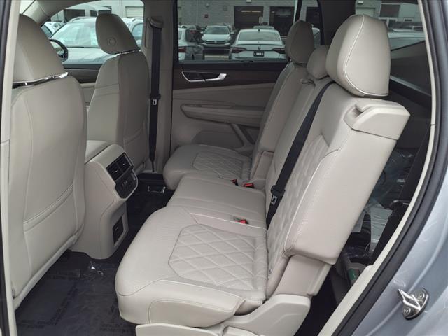 new 2025 Volkswagen Atlas car, priced at $54,539