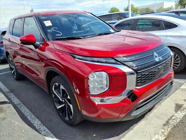 used 2024 Mitsubishi Outlander car, priced at $23,999