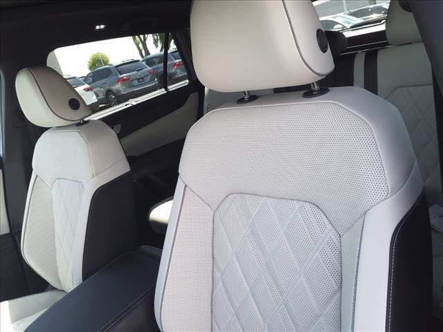 new 2026 Volkswagen Atlas Cross Sport car, priced at $53,933