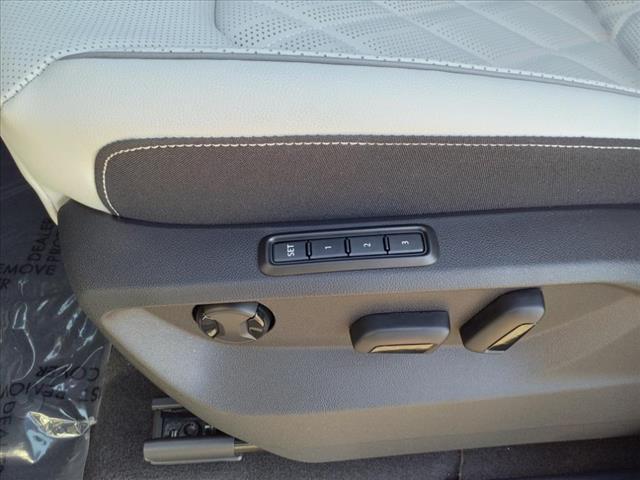 new 2025 Volkswagen Atlas Cross Sport car, priced at $51,516