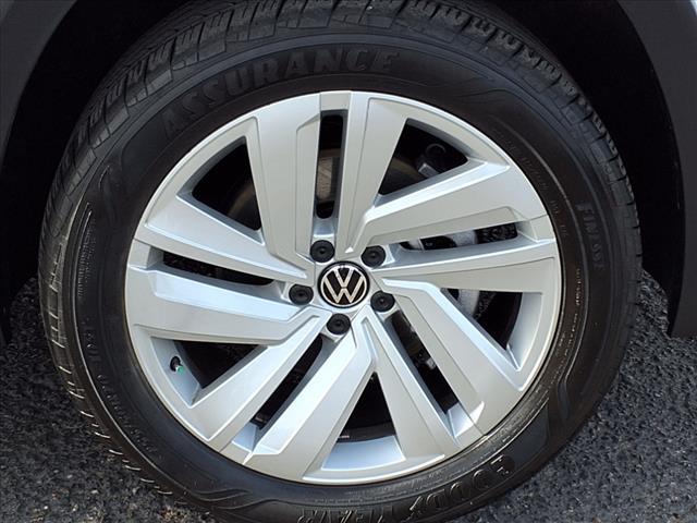 used 2021 Volkswagen Atlas car, priced at $30,998