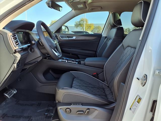 new 2025 Volkswagen Atlas car, priced at $54,494