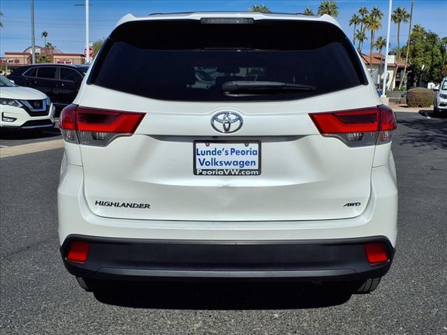 used 2019 Toyota Highlander car, priced at $25,999