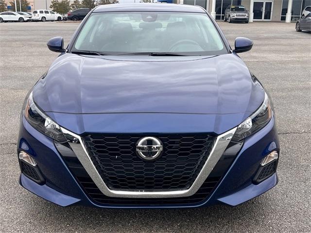used 2022 Nissan Altima car, priced at $23,299