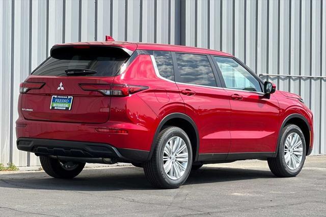 new 2024 Mitsubishi Outlander car, priced at $29,590