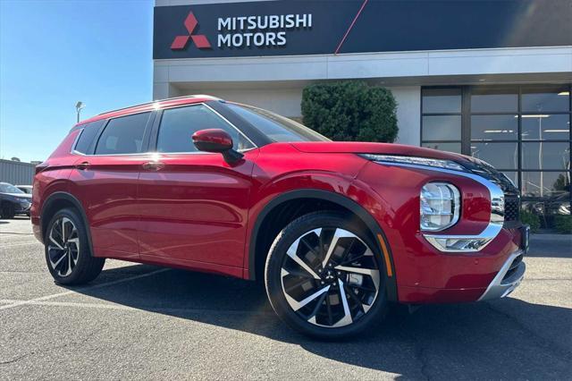 new 2024 Mitsubishi Outlander car, priced at $40,150