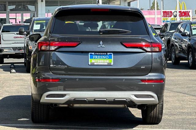 new 2024 Mitsubishi Outlander car, priced at $35,965