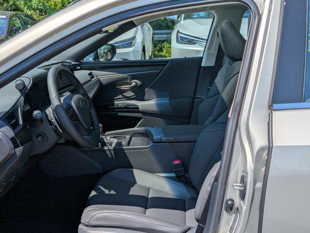 new 2025 Lexus ES 300h car, priced at $49,719