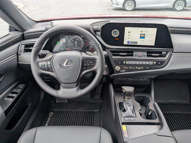 new 2025 Lexus ES 300h car, priced at $47,979