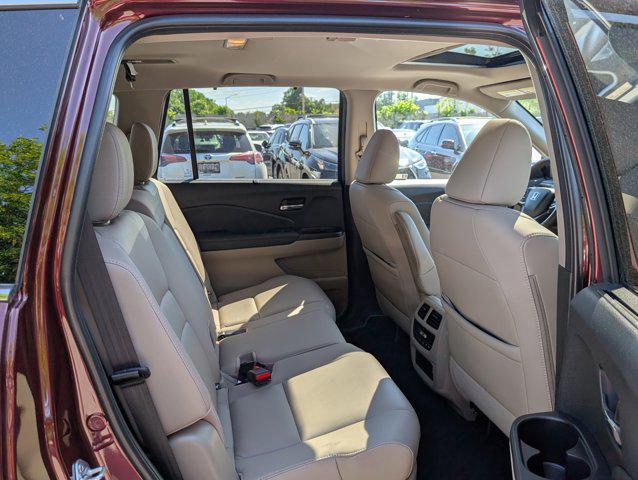 used 2022 Honda Pilot car, priced at $31,788