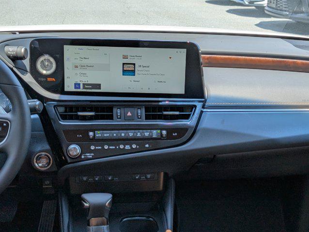 new 2025 Lexus ES 350 car, priced at $100