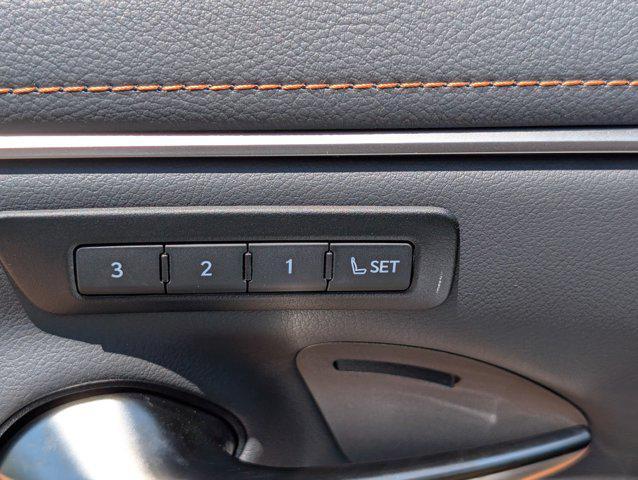 new 2025 Lexus ES 350 car, priced at $100