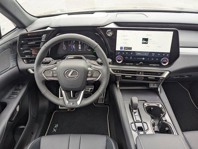 new 2024 Lexus RX 500h car