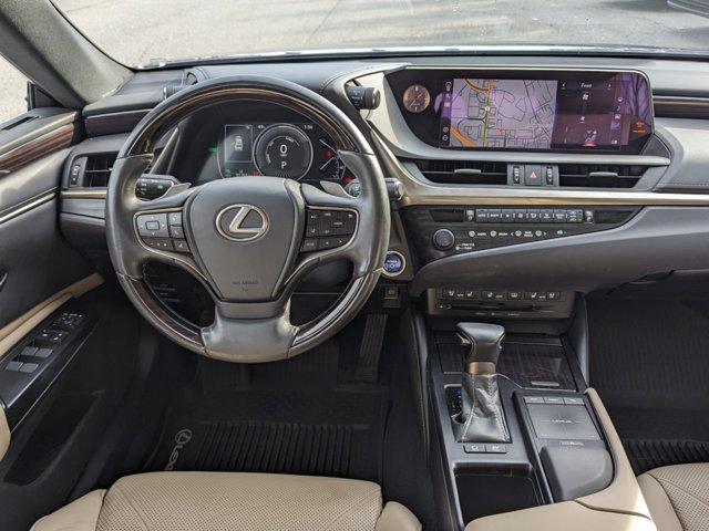 used 2020 Lexus ES 300h car, priced at $28,882