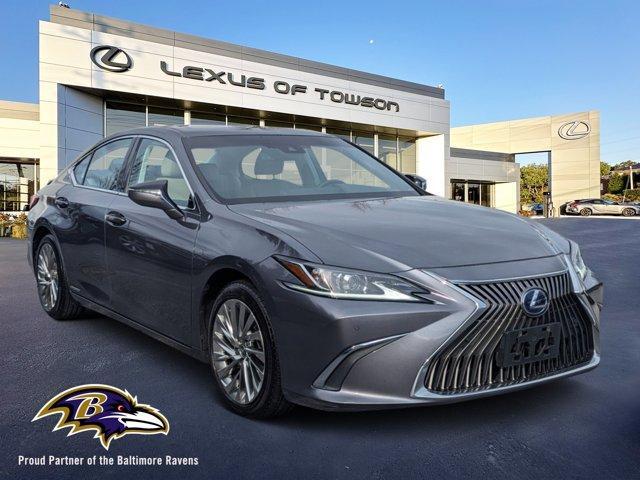 used 2020 Lexus ES 300h car, priced at $27,191