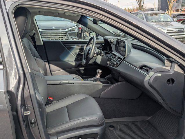 used 2025 Lexus ES 350 car, priced at $42,769