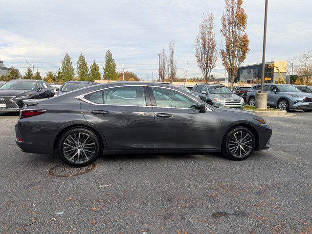 used 2025 Lexus ES 350 car, priced at $42,769