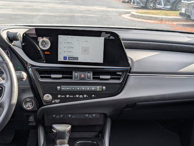 used 2025 Lexus ES 350 car, priced at $42,769