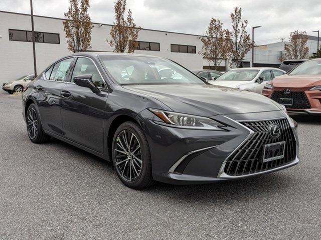 new 2024 Lexus ES 250 car, priced at $47,126