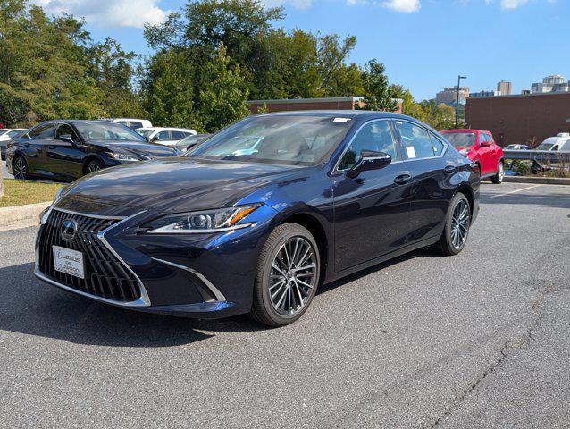 new 2025 Lexus ES 300h car, priced at $47,979