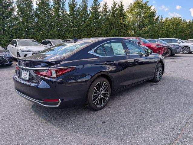 new 2025 Lexus ES 300h car, priced at $47,979