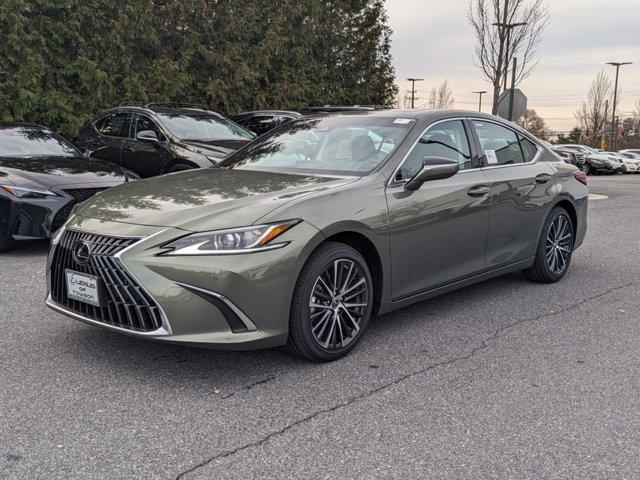 new 2025 Lexus ES 350 car, priced at $50,569