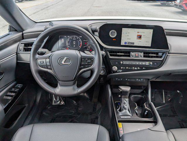 used 2024 Lexus ES 350 car, priced at $41,222