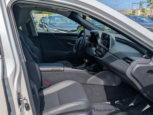used 2024 Lexus ES 350 car, priced at $41,222