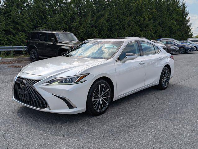 used 2024 Lexus ES 350 car, priced at $41,222