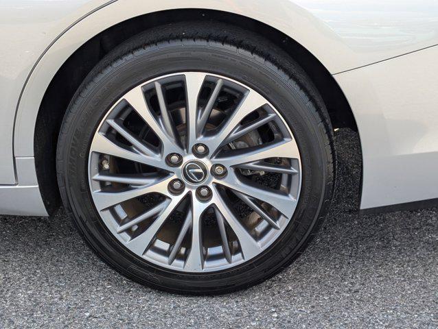 used 2020 Lexus ES 350 car, priced at $30,000