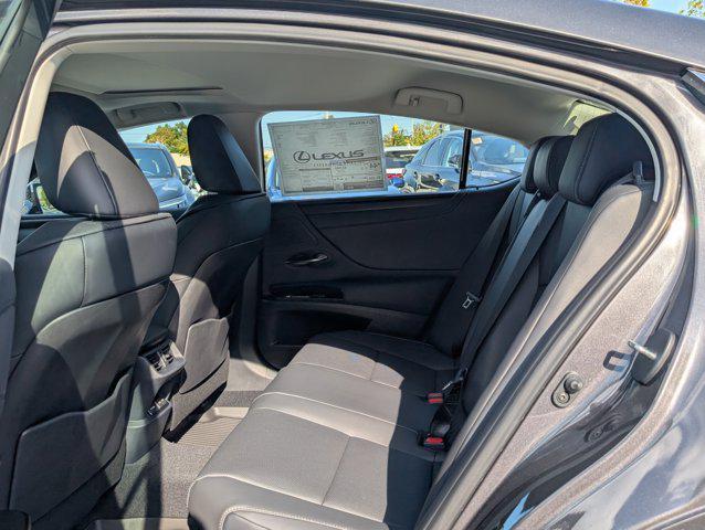new 2025 Lexus ES 300h car, priced at $50,734