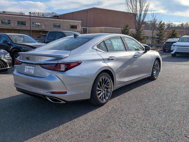 new 2025 Lexus ES 350 car, priced at $55,020