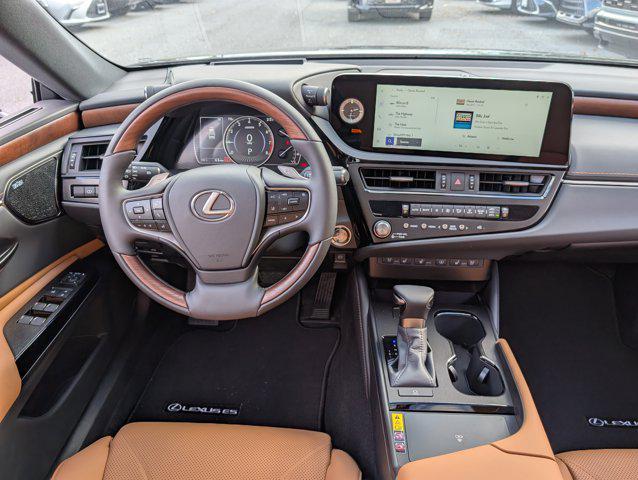 new 2025 Lexus ES 350 car, priced at $54,365