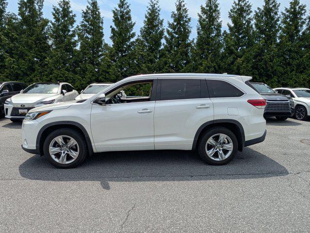 used 2019 Toyota Highlander car