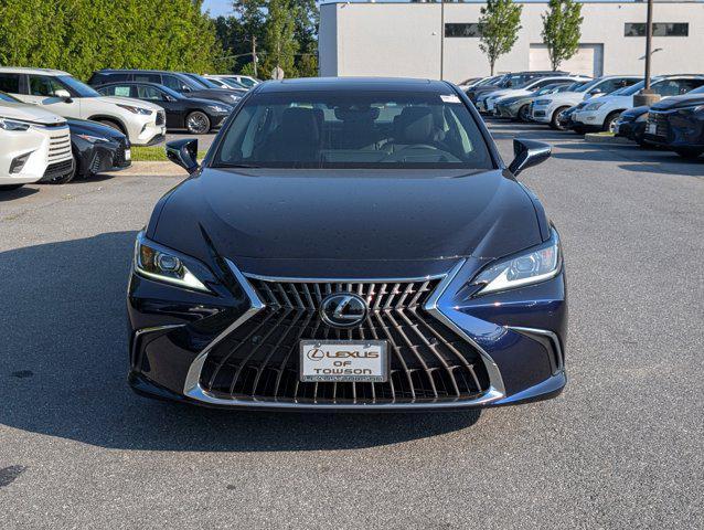 new 2025 Lexus ES 350 car, priced at $48,714