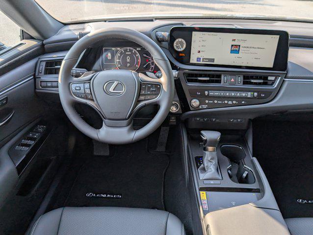 new 2025 Lexus ES 350 car, priced at $48,714