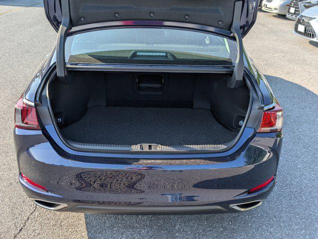 new 2025 Lexus ES 350 car, priced at $48,714