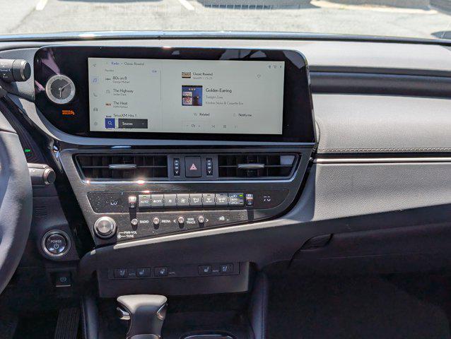 new 2025 Lexus ES 300h car, priced at $49,034