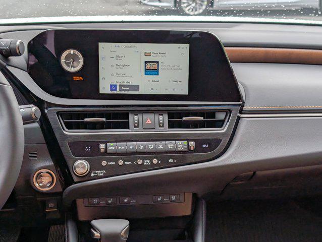 new 2025 Lexus ES 300h car, priced at $48,929