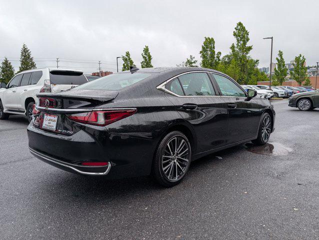used 2024 Lexus ES 250 car, priced at $38,438