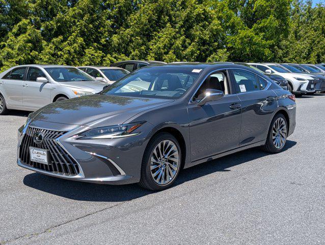 new 2025 Lexus ES 350 car, priced at $55,449