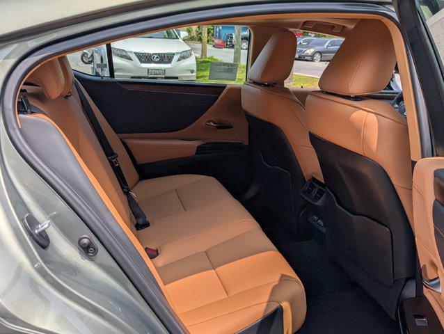 new 2025 Lexus ES 350 car, priced at $48,984