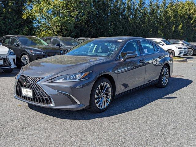 new 2025 Lexus ES 300h car, priced at $52,338