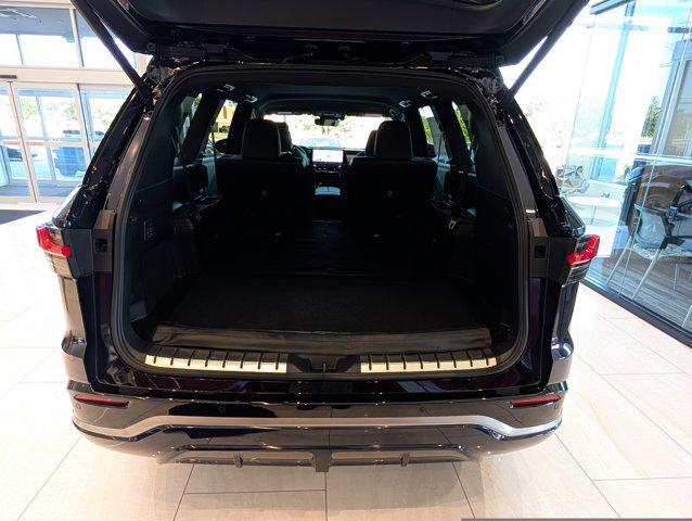 new 2025 Lexus TX 500h car, priced at $73,415